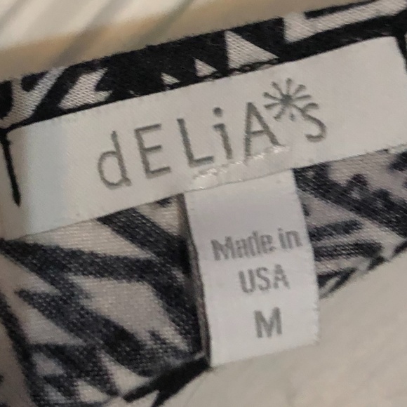 black and white tank top, open in the back - Picture 3 of 3